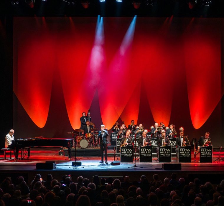 thumbnail_Glenn Miller Orchestra_DSC0759_credit Simone Di Luca